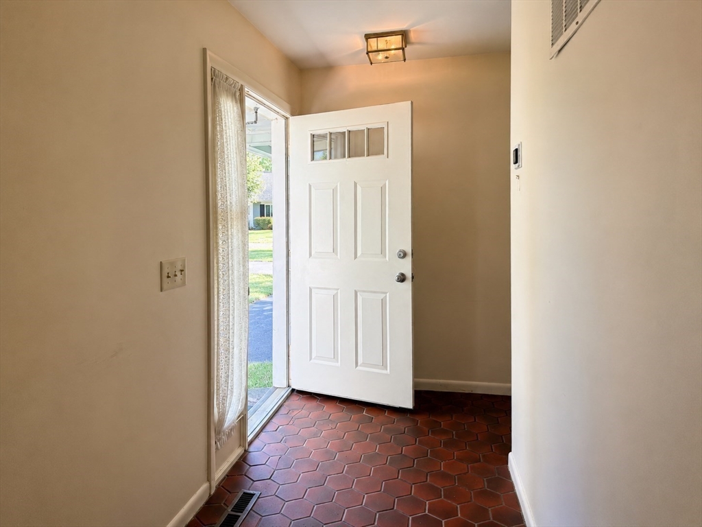 13 Northfield Ln 13