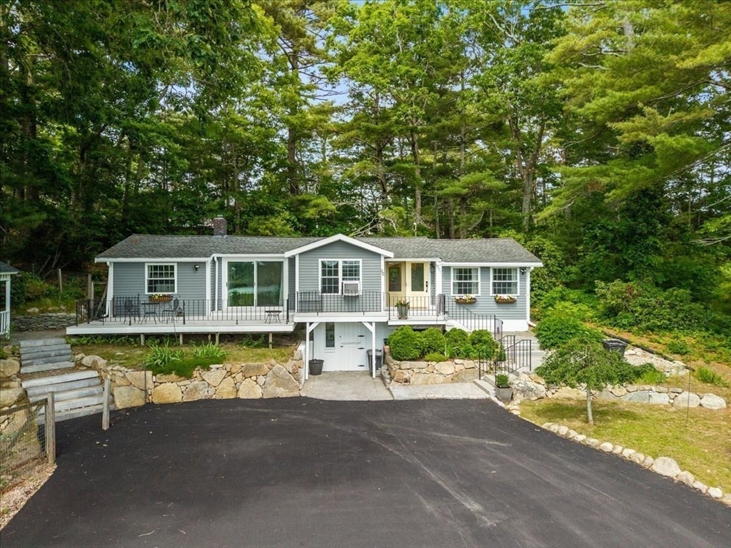 66 Mayflower Ridge Dr