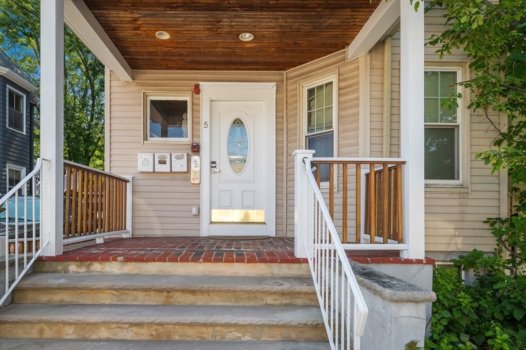 5 Windom Street 3