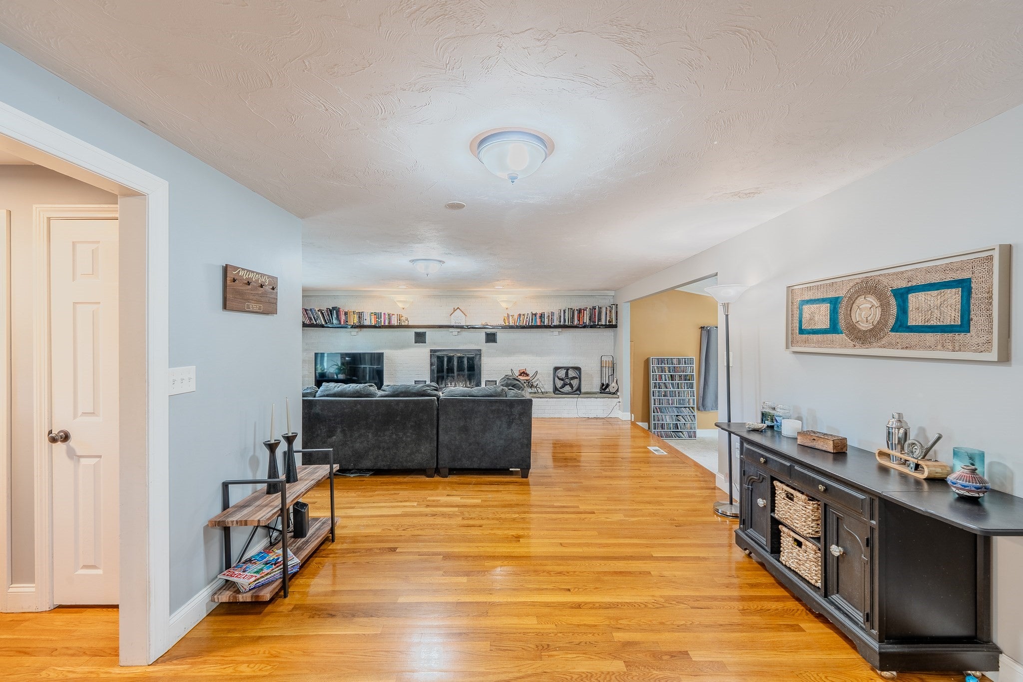 601 East St, Wrentham, MA Photo #4