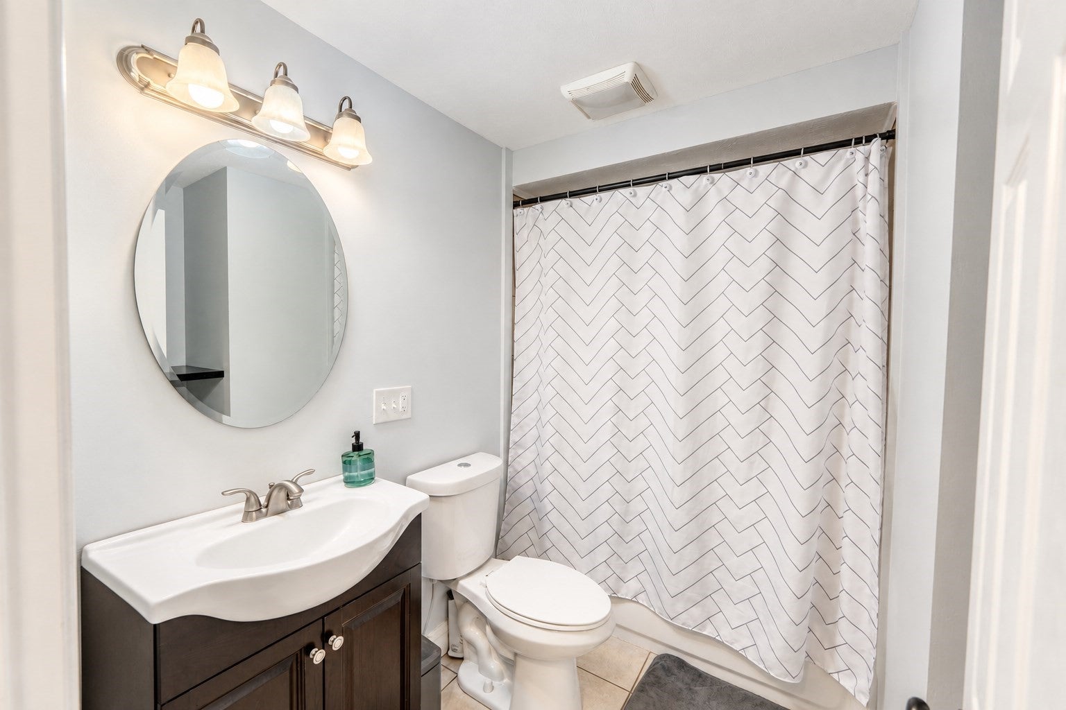601 East St, Wrentham, MA Photo #16