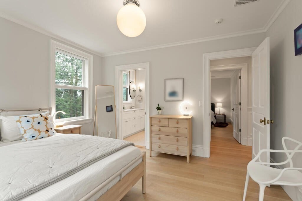 4 Eliot Rd, Lexington, MA Photo #17