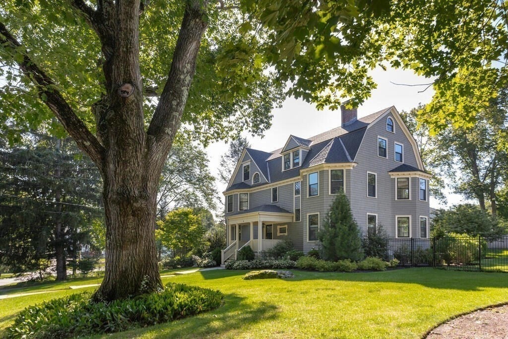 4 Eliot Rd, Lexington, MA Photo #38