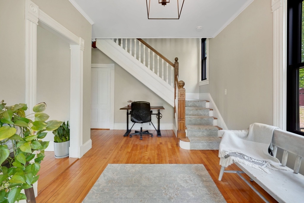 260 Longmeadow