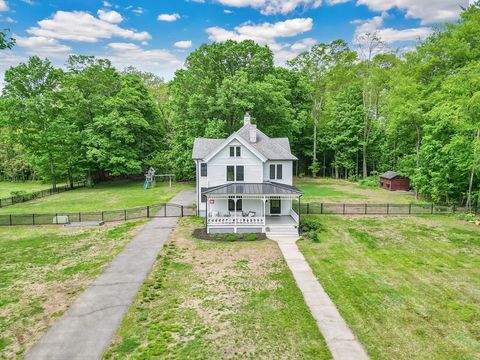 260 Longmeadow Longmeadow MA 01106