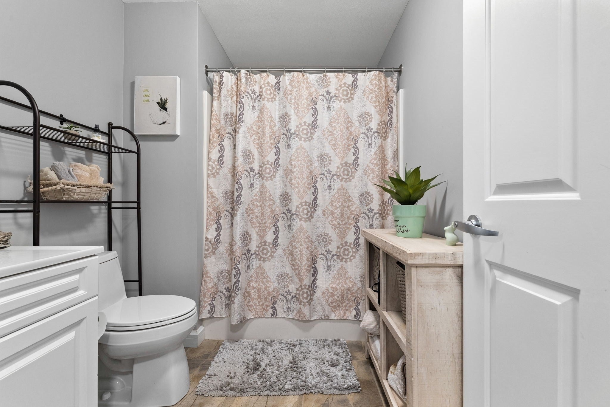 38 Village Road #402, Middleton, MA Photo #26