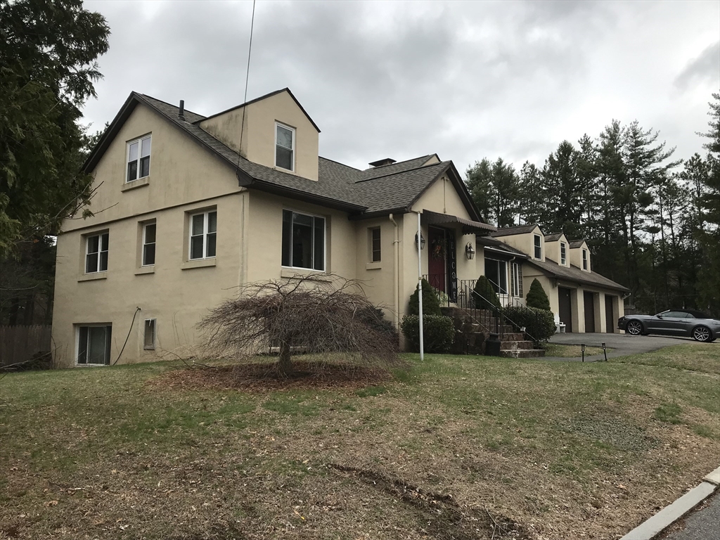 17 Skyridge Ln