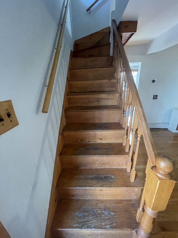 7 Henderson St, Somerville, MA Photo #13
