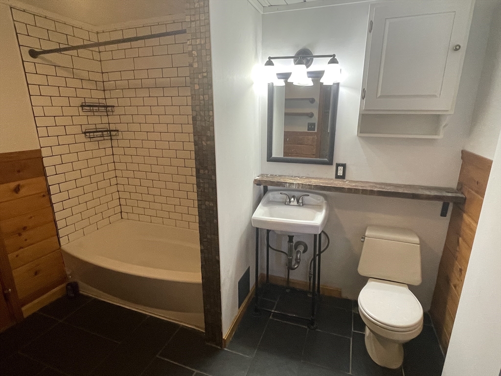 7 Henderson St, Somerville, MA Photo #15