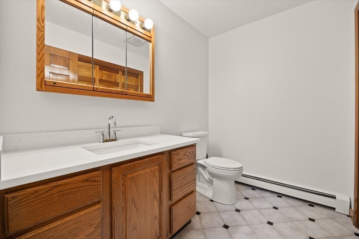 55 Hill St, Lakeville, MA, 55 Hill St, Lakeville, MA Photo #20