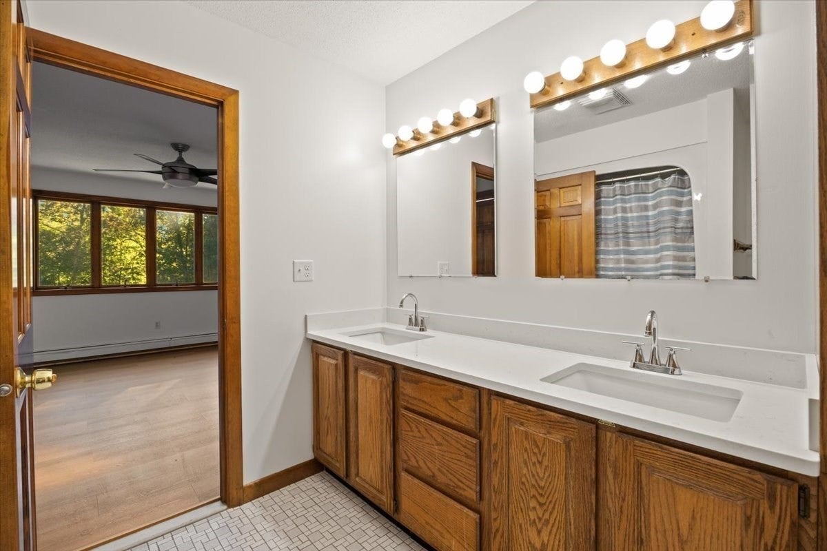 55 Hill St, Lakeville, MA, 55 Hill St, Lakeville, MA Photo #31