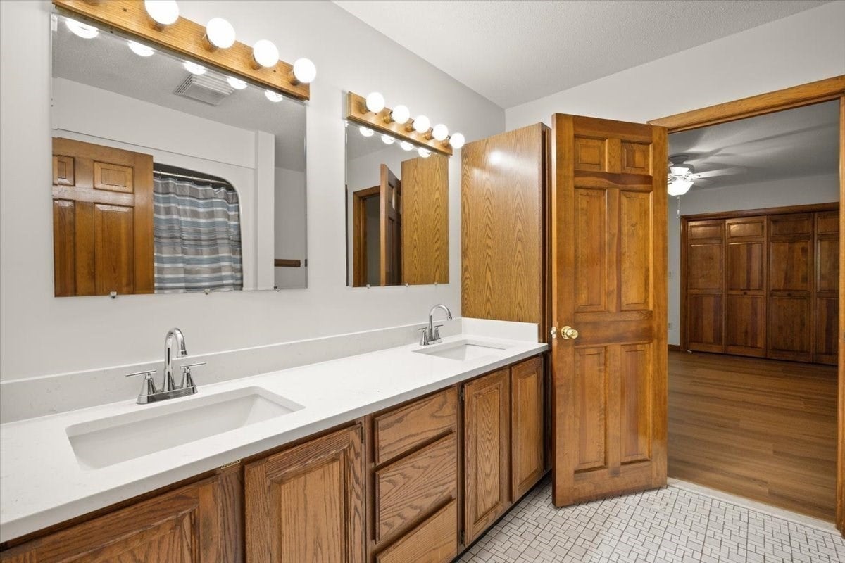 55 Hill St, Lakeville, MA, 55 Hill St, Lakeville, MA Photo #32