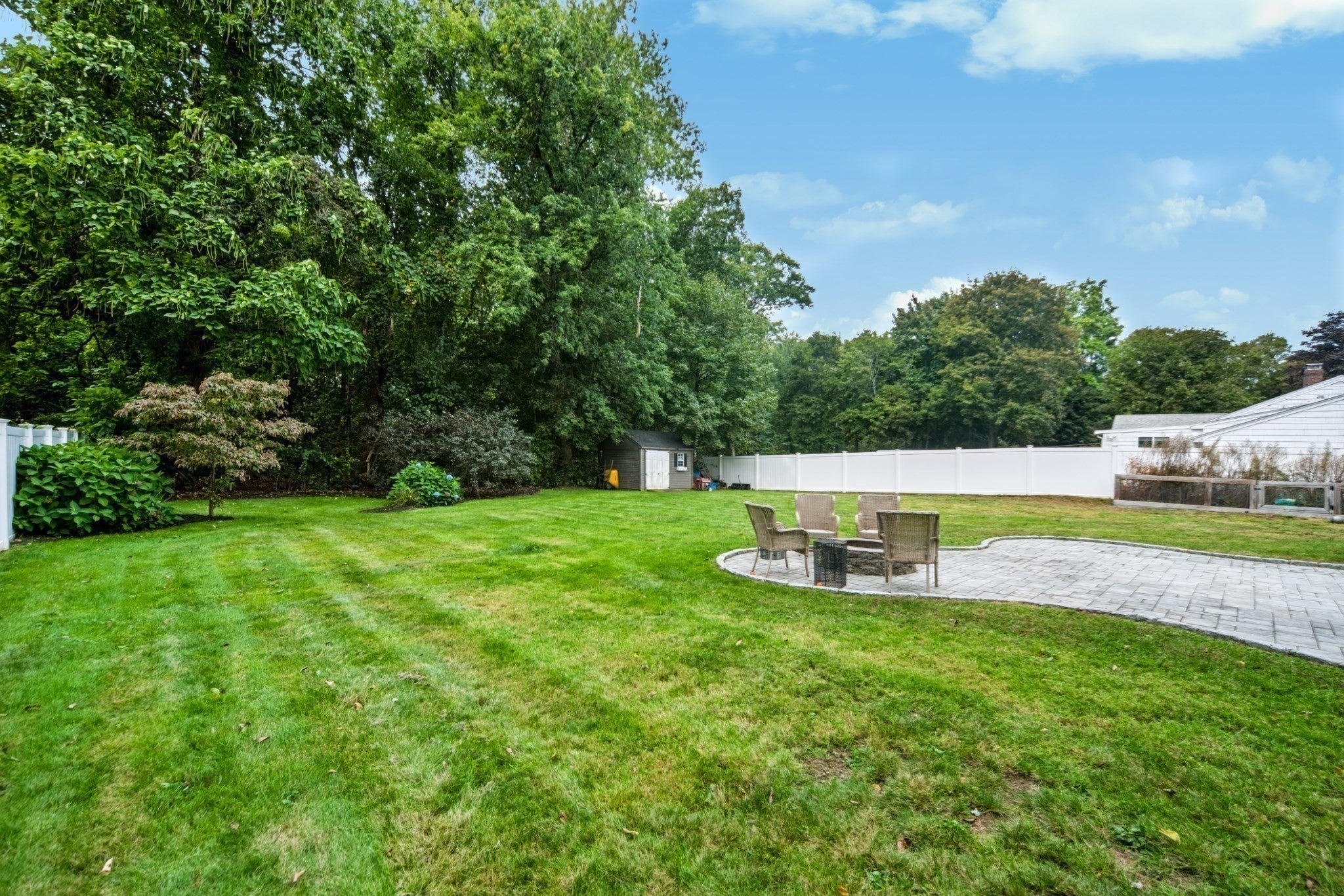 14 Nelson St, Hopedale, MA, 14 Nelson St, Hopedale, MA Photo #37