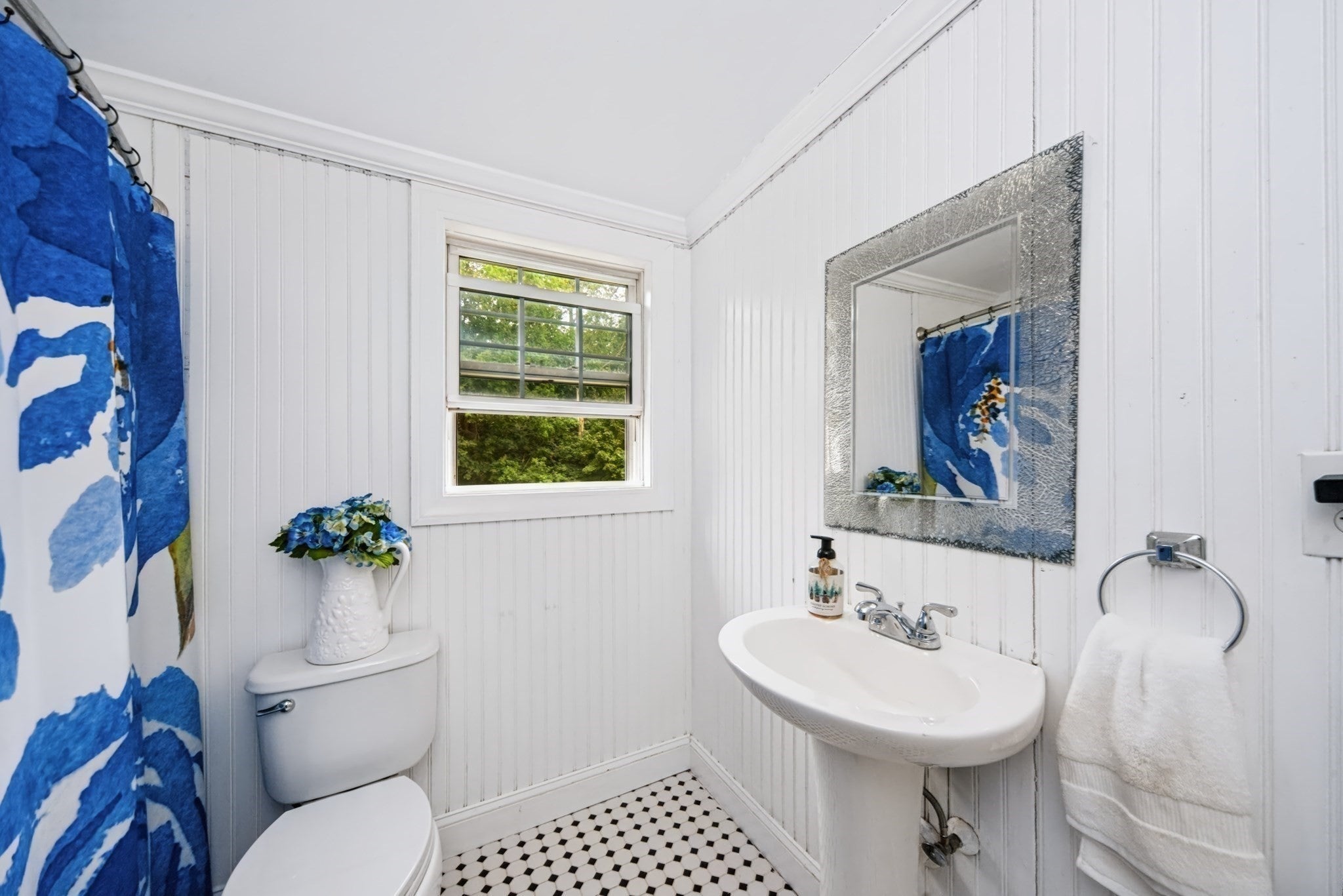 14 Nelson St, Hopedale, MA, 14 Nelson St, Hopedale, MA Photo #27