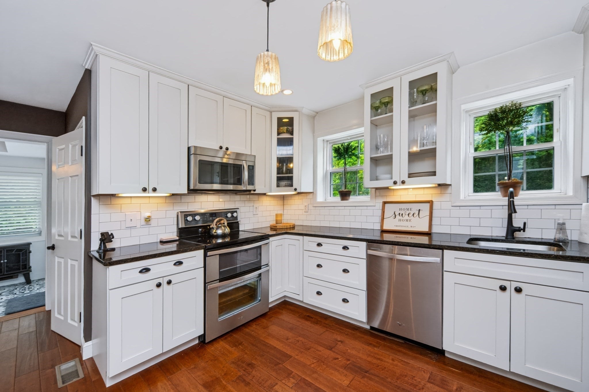14 Nelson St, Hopedale, MA, 14 Nelson St, Hopedale, MA Photo #9