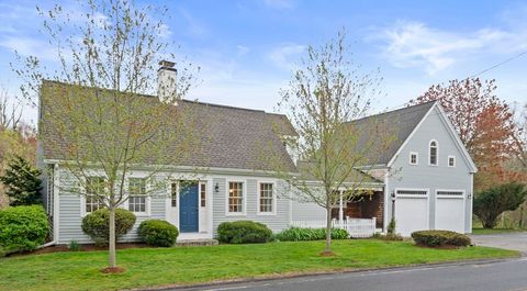 Photo of 225 Old Oaken Bucket Road, Norwell, MA 02061 (MLS # 73515853)