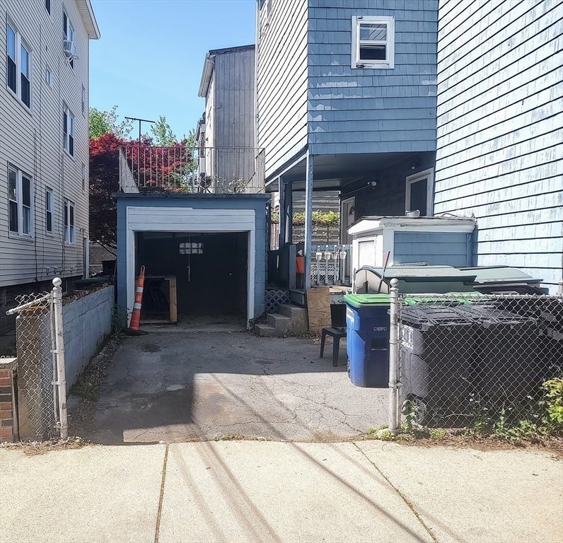 61-63 Grant St.