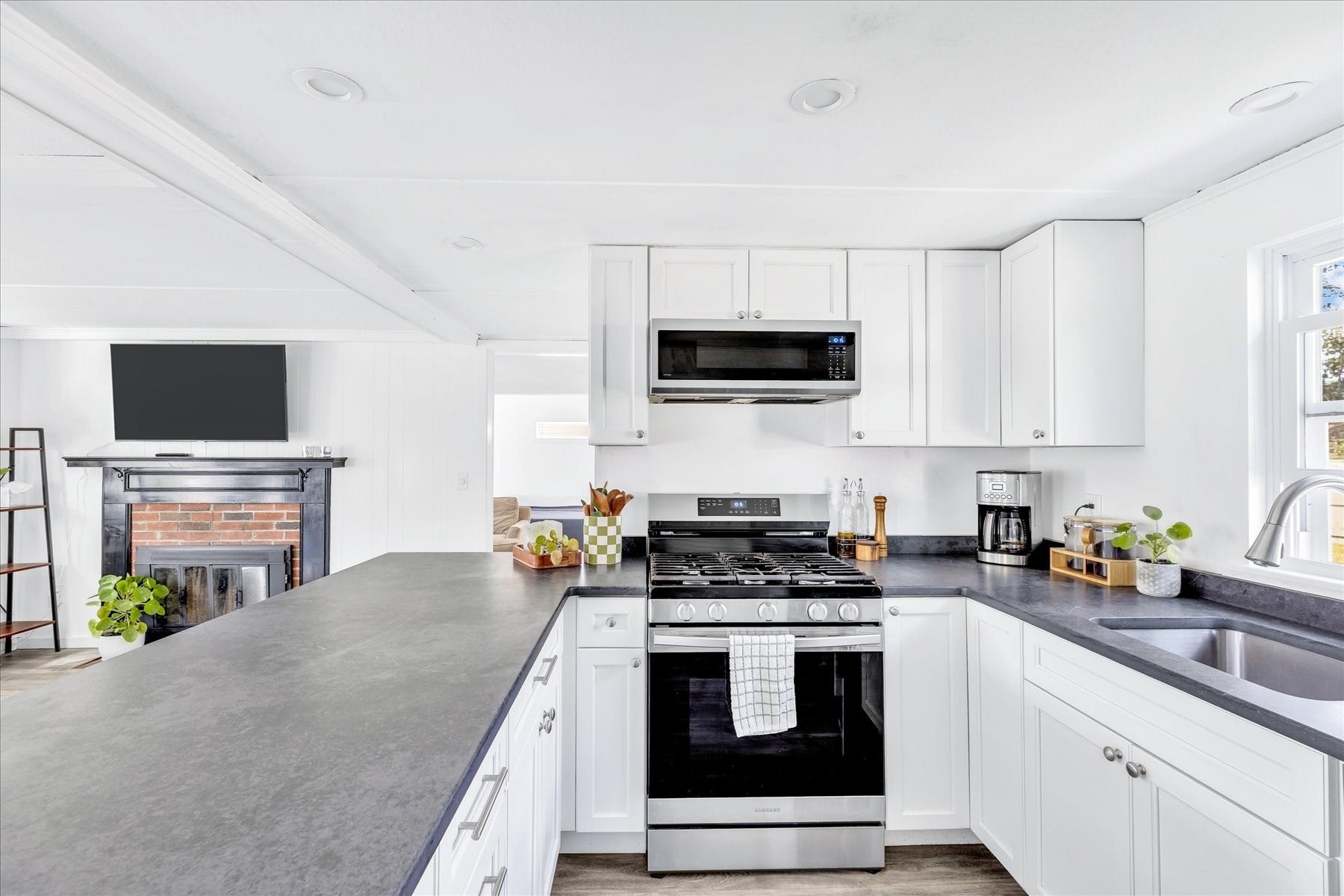 25 Raspberry Lane, Barnstable, MA, 25 Raspberry Lane, Barnstable, MA Photo #7