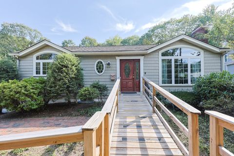 60 Deerfield Needham MA 02492