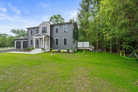 10 Mccue Circle Abington MA 02351