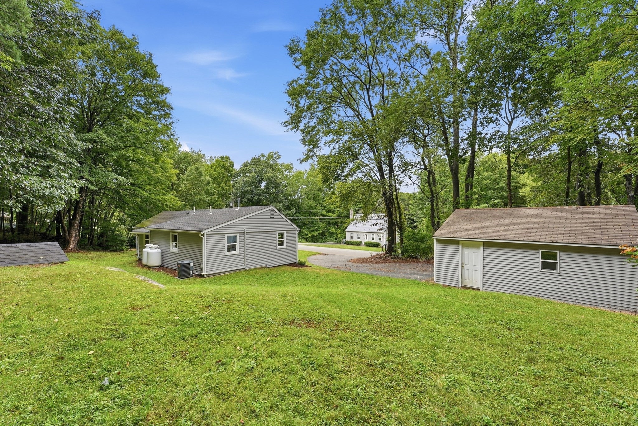 49 Harrington Rd, Charlton, MA Photo #34