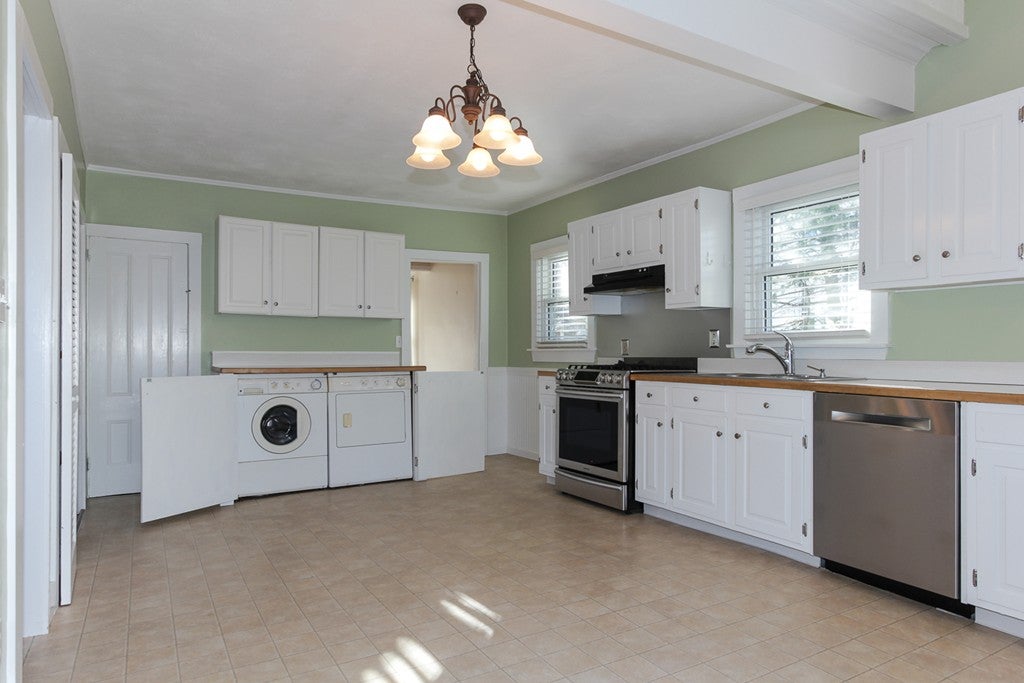 30 Ashland St, Newburyport, MA, 30 Ashland St, Newburyport, MA Photo #10