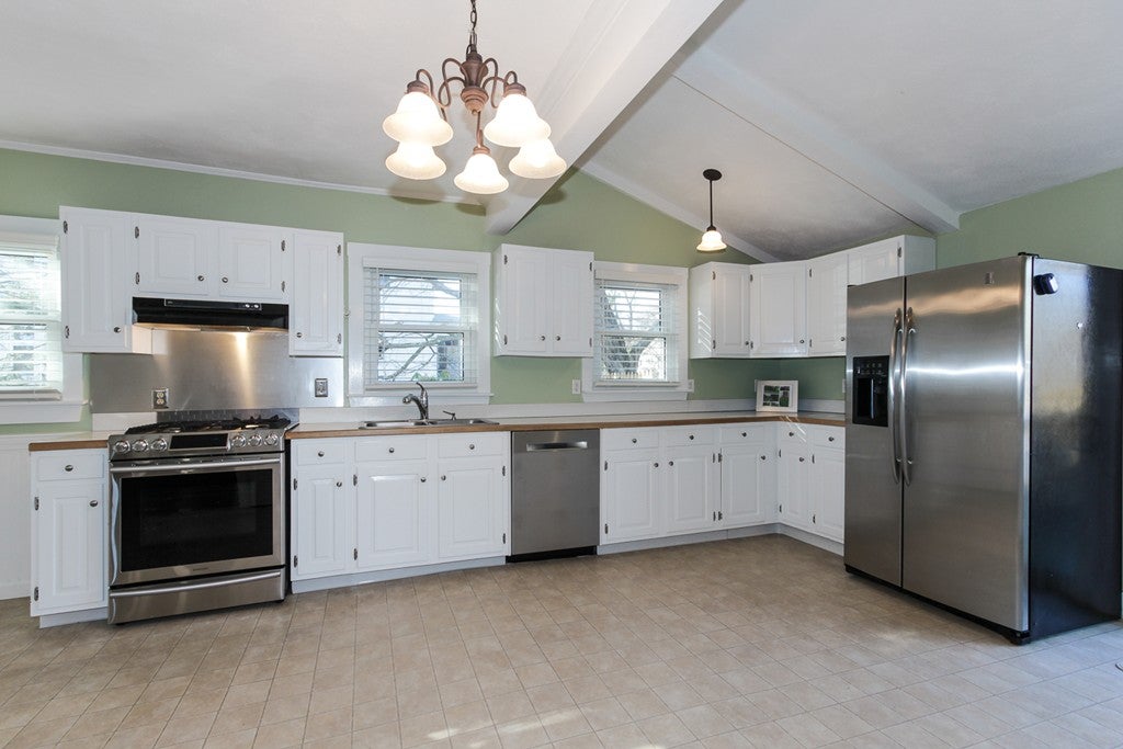 30 Ashland St, Newburyport, MA, 30 Ashland St, Newburyport, MA Photo #11