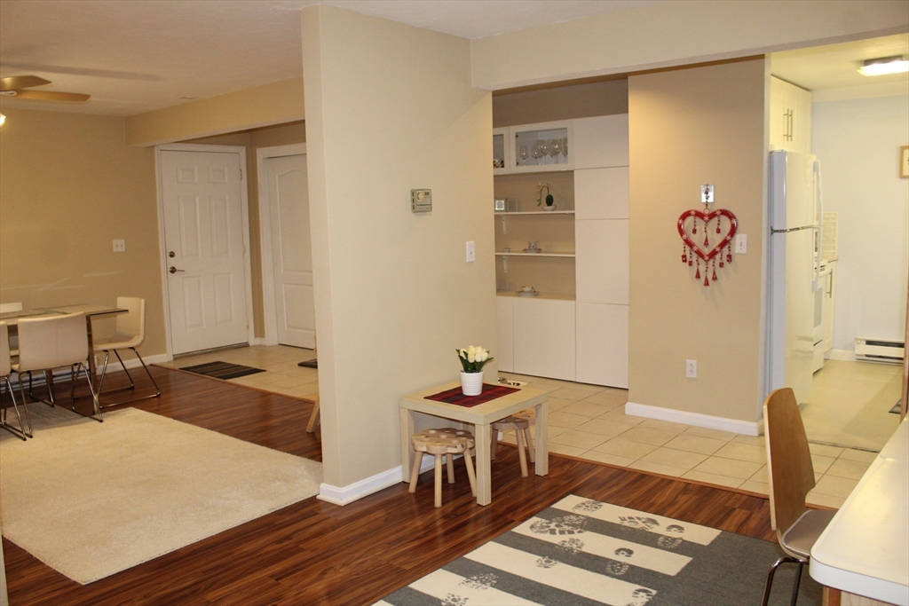 75 Huntoon Memorial Hwy 1-2