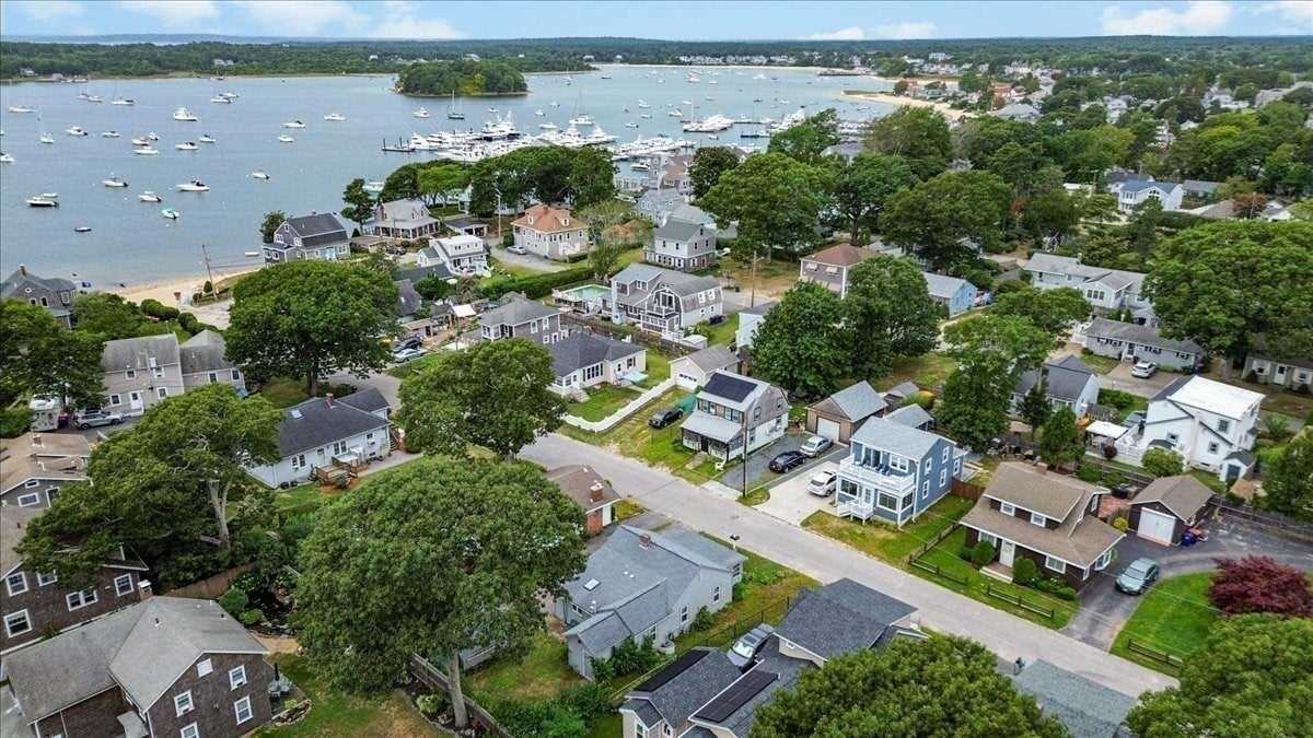 30 Bay Street, Wareham, MA, 30 Bay Street, Wareham, MA Photo #31