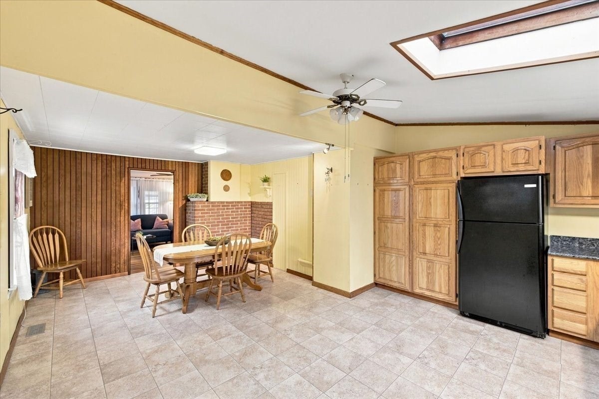 30 Bay Street, Wareham, MA, 30 Bay Street, Wareham, MA Photo #7
