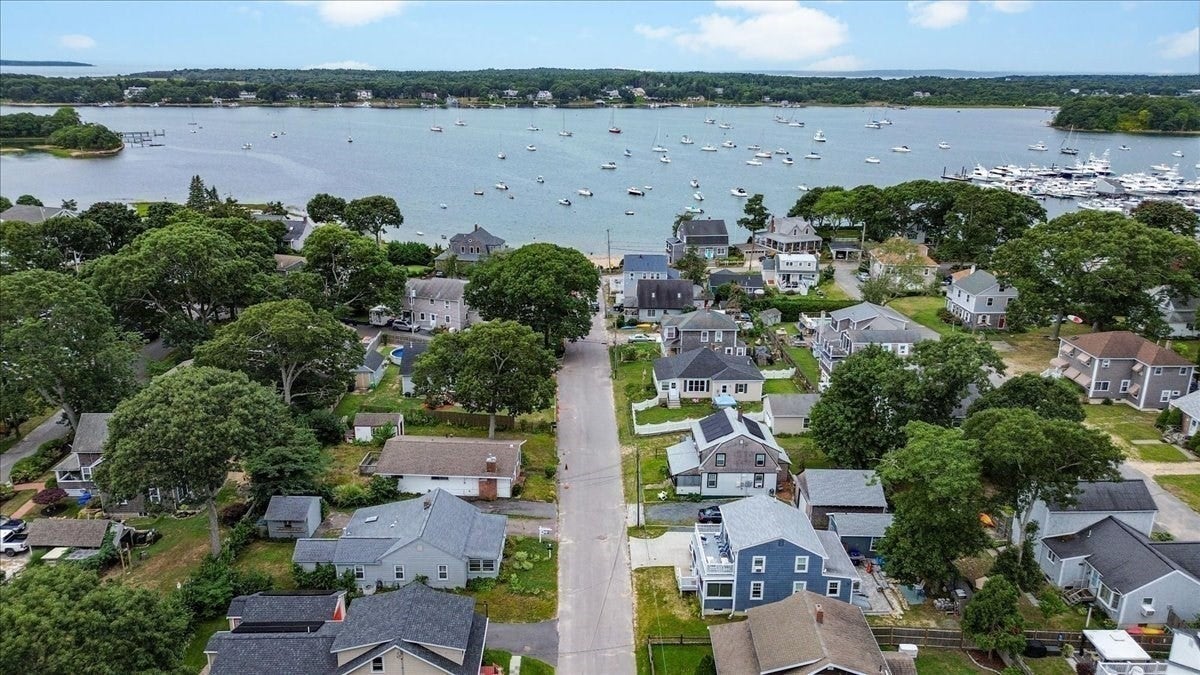 30 Bay Street, Wareham, MA, 30 Bay Street, Wareham, MA Photo #29