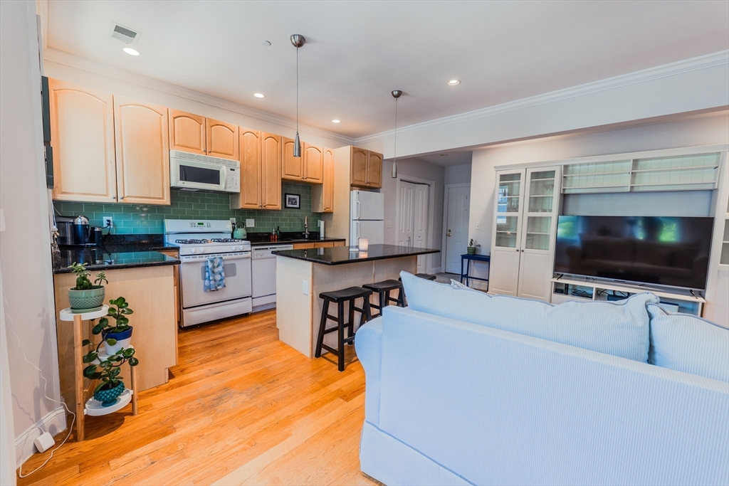 146 Clifton Street 6