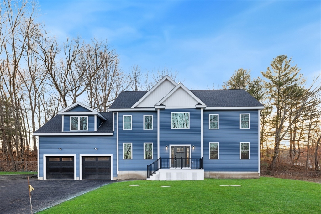 8 Hudson Ave
