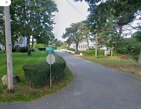 64 Smith St Harwich MA 02671