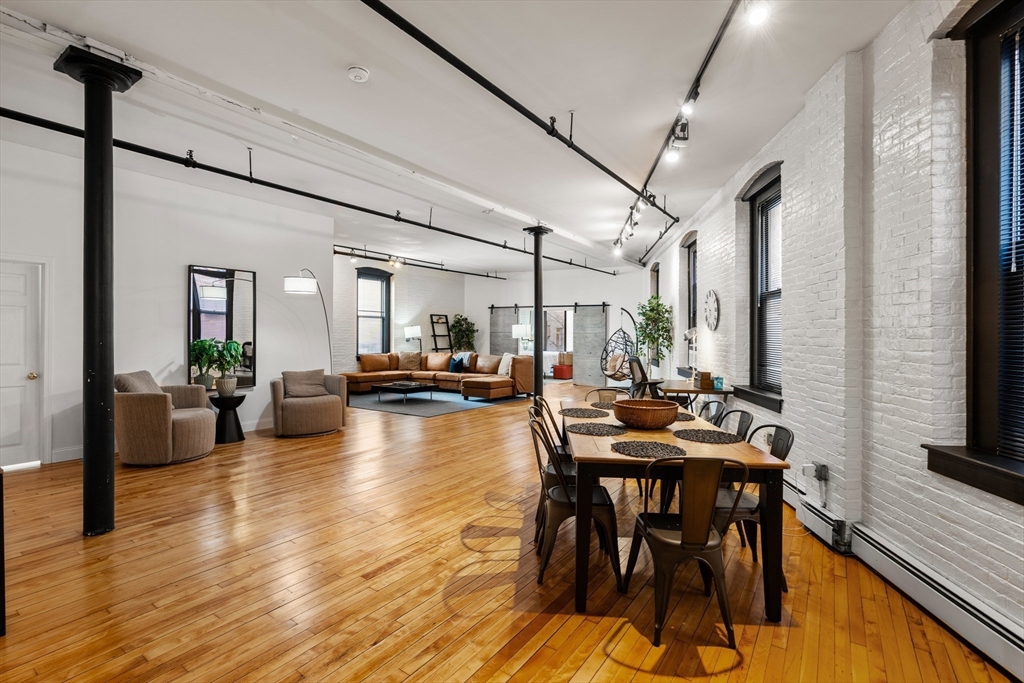 13-19 Stanhope Street 2A