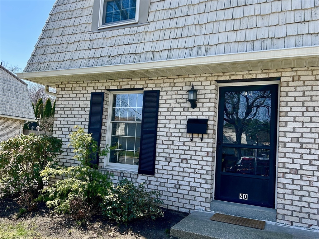 40 Corey Colonial 40