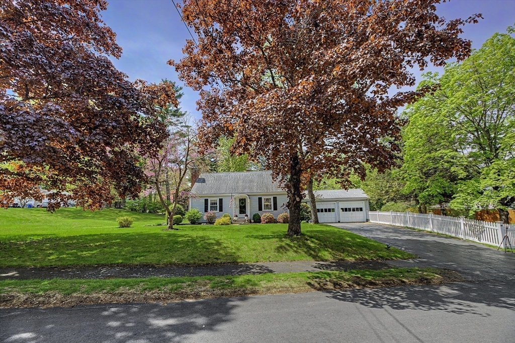 9 Macdonald Circle, Walpole, MA Photo #32