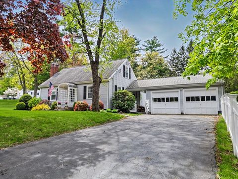 9 Macdonald Circle Walpole MA 02081