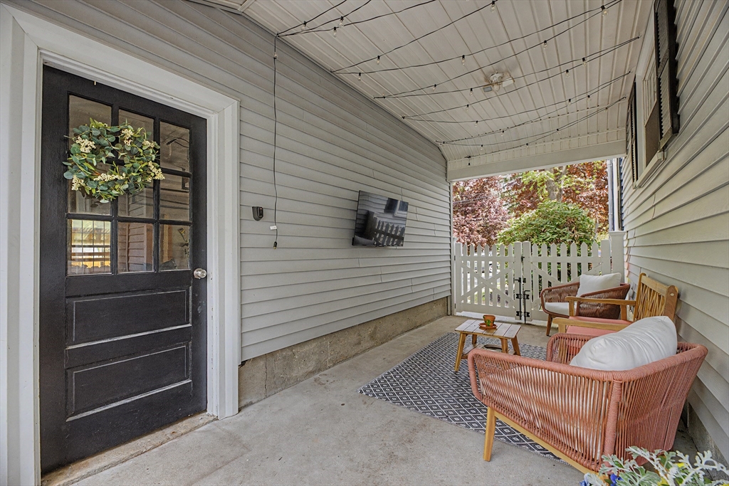 9 Macdonald Circle, Walpole, MA Photo #3
