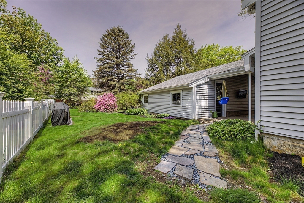 9 Macdonald Circle, Walpole, MA Photo #31