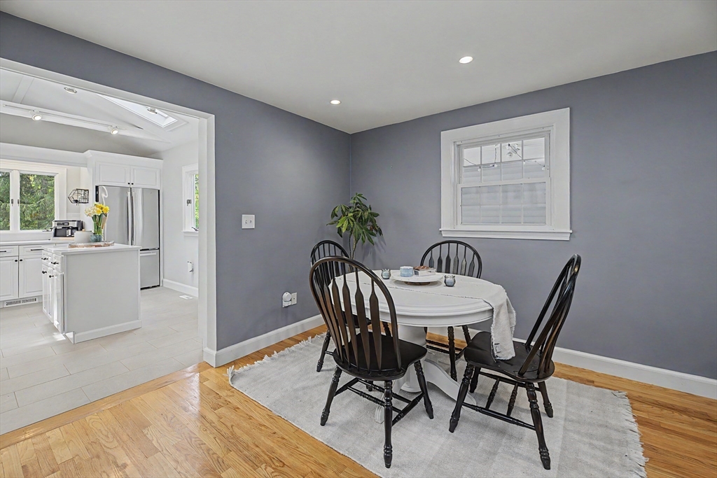 9 Macdonald Circle, Walpole, MA Photo #11