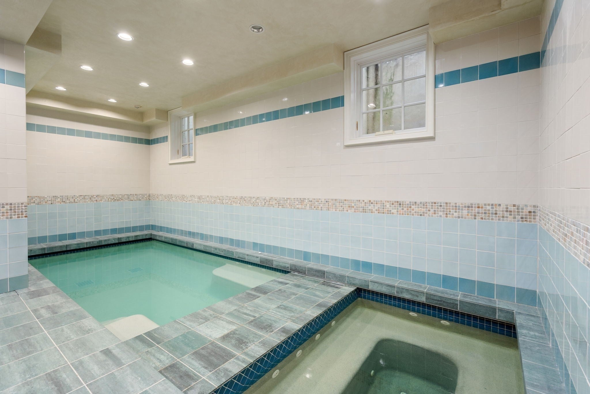 381 Warren Street, Brookline, MA Photo #24