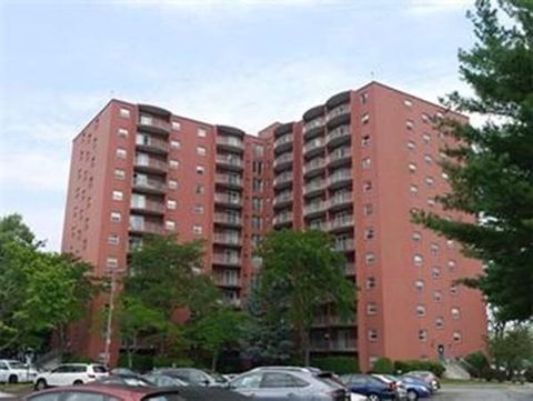 Photo of 115 W Squantum St #414, Quincy, MA 02171 (MLS # 73479888)