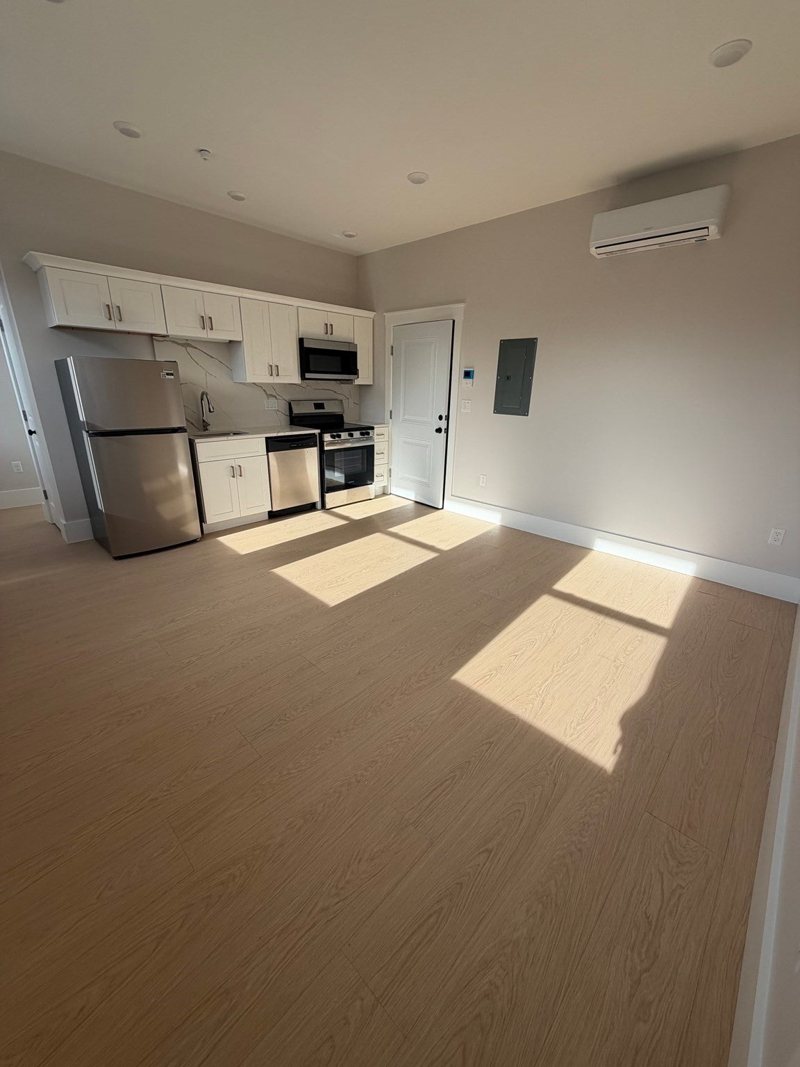 Photo of 311 Elm, Everett, MA