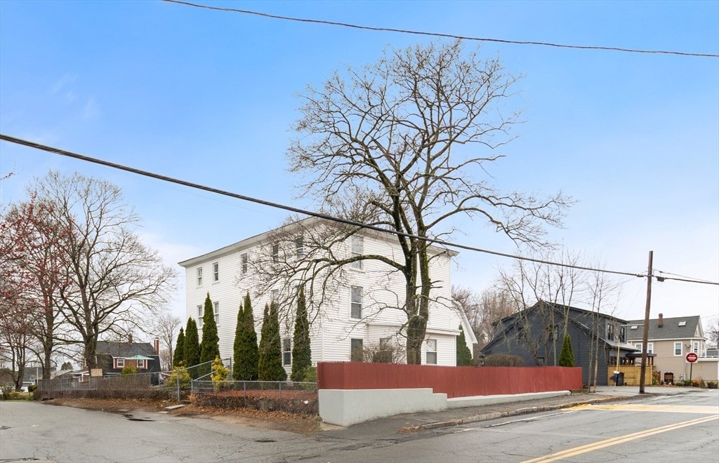 56 Henry Ave