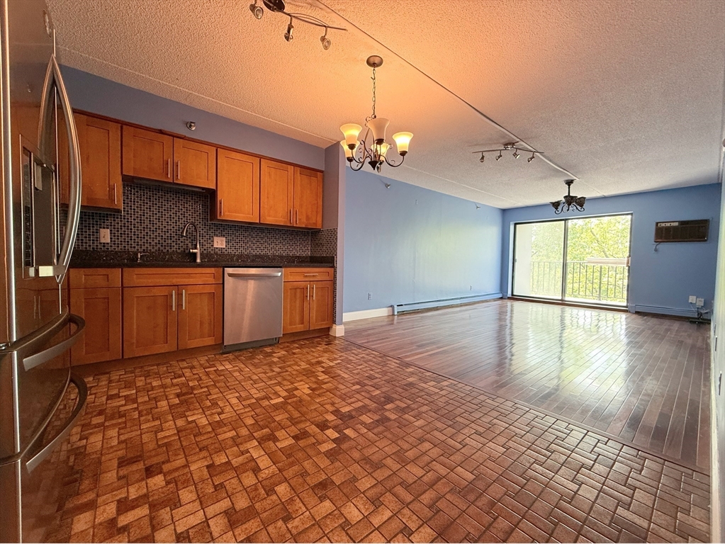 209 Riverview Ave 29