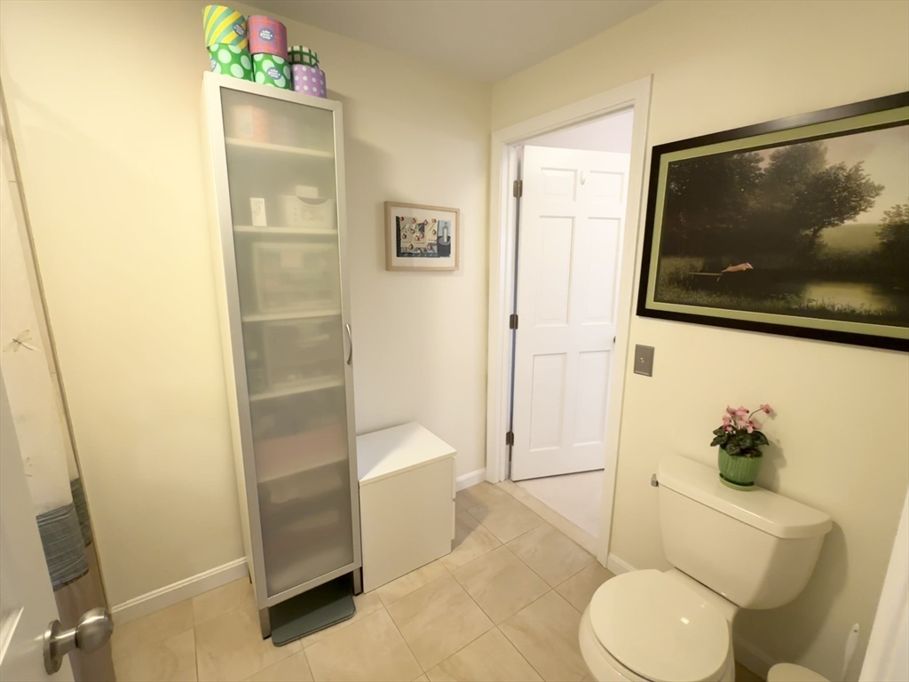 Medfield, Massachusetts 02052, United States, 2 Bedrooms Bedrooms, ,2 BathroomsBathrooms,Residential,Active,103416