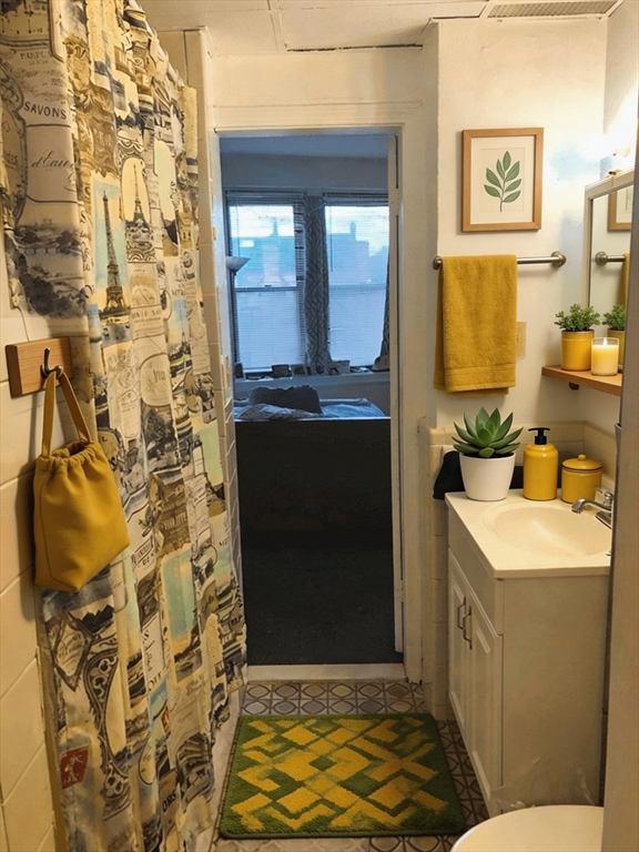 475 Commonwealth Avenue 506