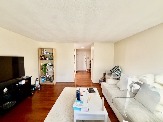 260 Mount Auburn 1E