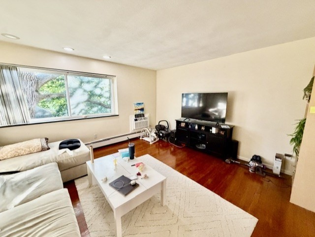260 Mount Auburn 1E